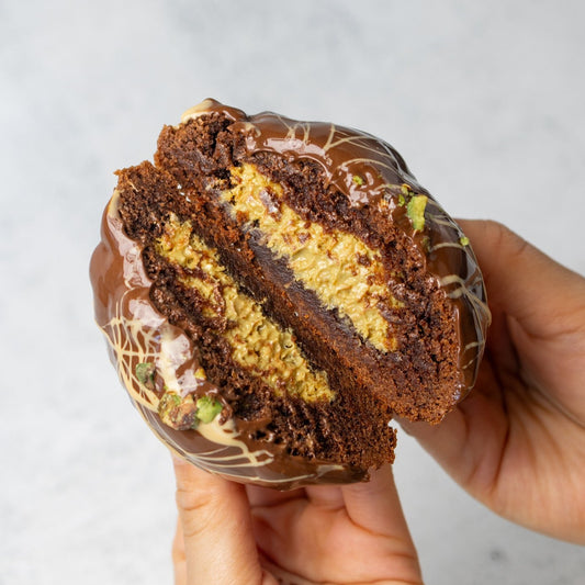 Pistachio Knafeh Cookie- BIGG Brownies & THICC Cookies - New York Style Cookies